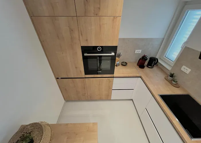 Premium Anemar アパート *