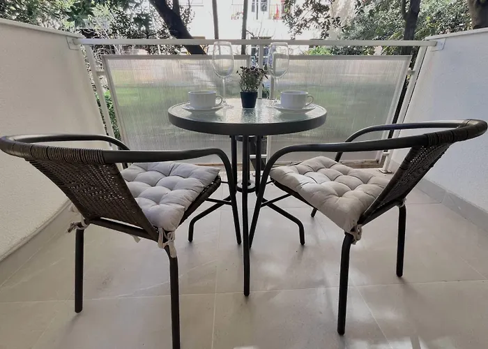 アパート Premium Anemar ザダル