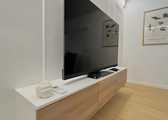 アパート Premium Anemar ザダル