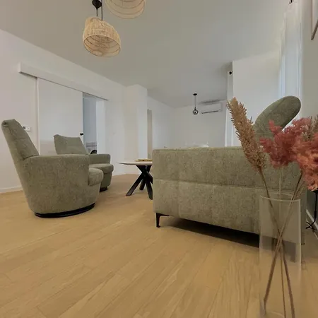 Apartment Premium Anemar *