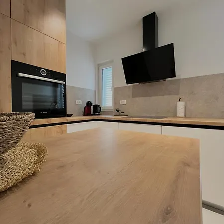 Premium Anemar * Zadar