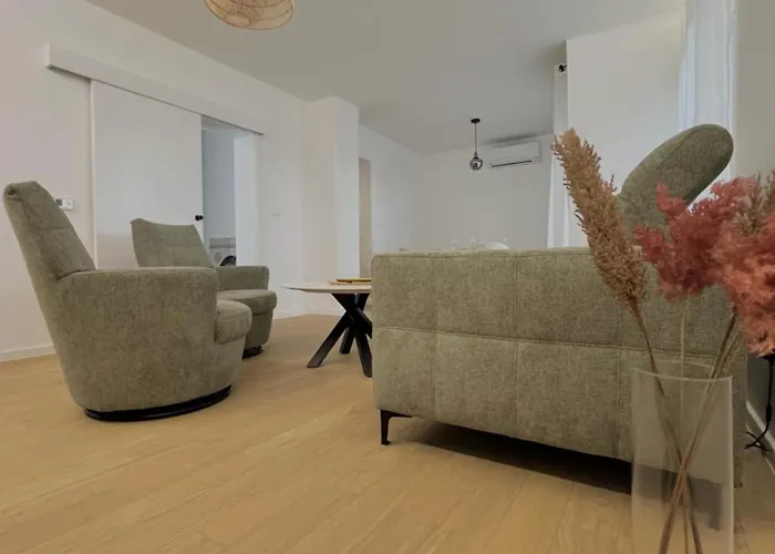 Апартаменты Premium Anemar *